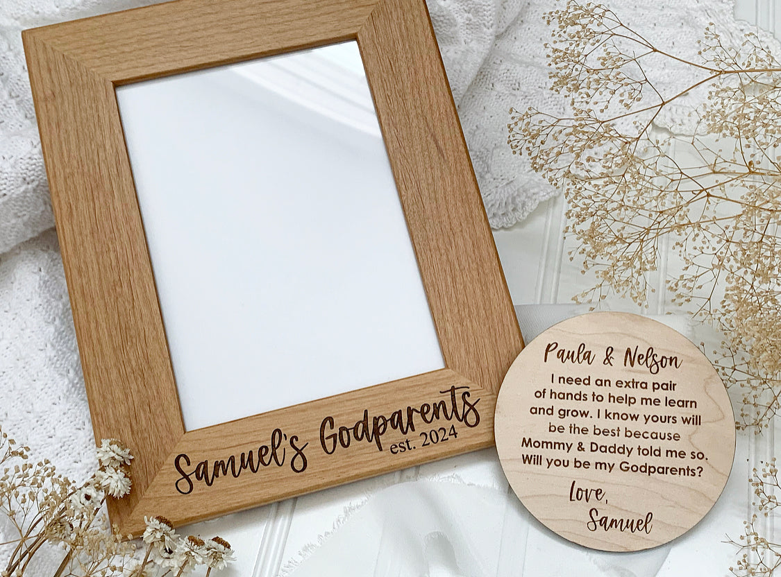 Personalized picture frame