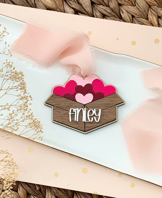 Box of hearts Valentine’s tag