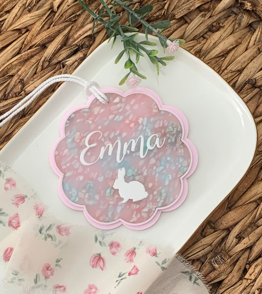 Scalloped Easter tag
