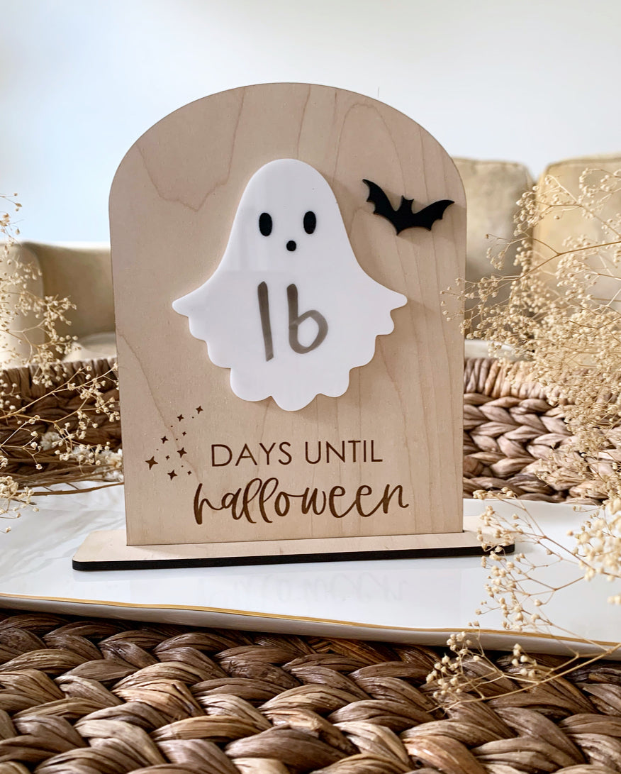 Halloween countdown sign