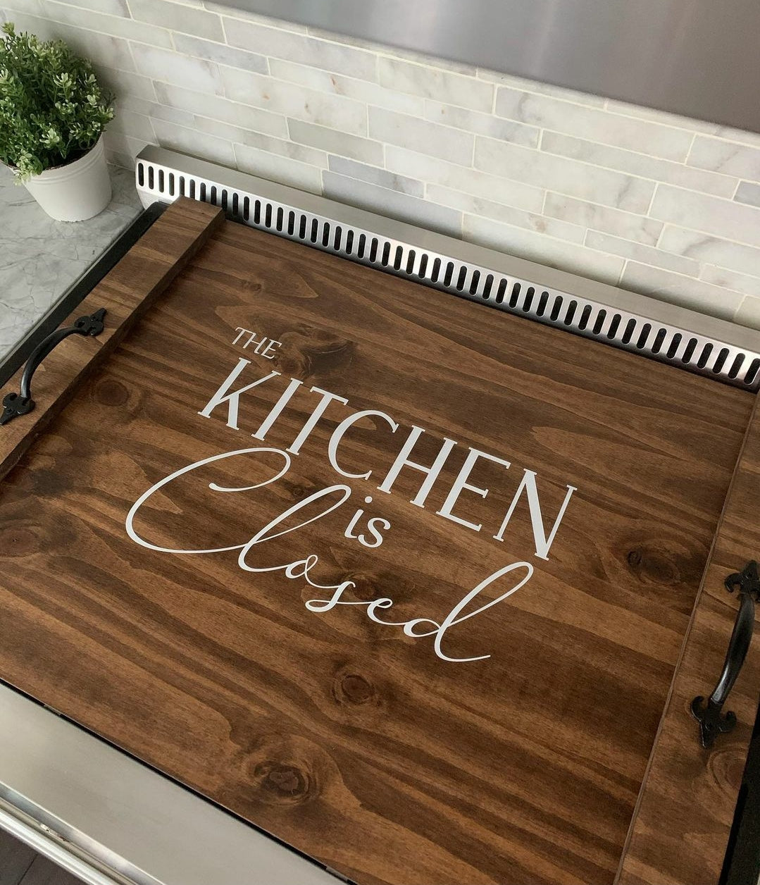 The kitchen is closed - Stove Top Cover - Traditional